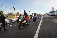 donington-no-limits-trackday;donington-park-photographs;donington-trackday-photographs;no-limits-trackdays;peter-wileman-photography;trackday-digital-images;trackday-photos